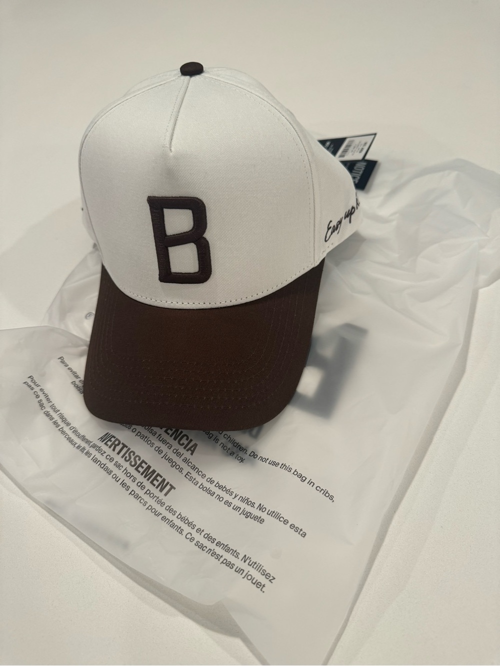 Men's Two-Tone White and Brown Golf Cap